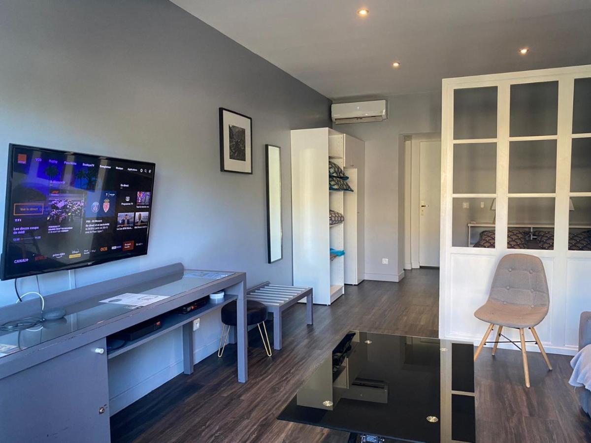Fleur De Lys - St Denis Providence Gr - Onf Appartement Saint-Denis Buitenkant foto